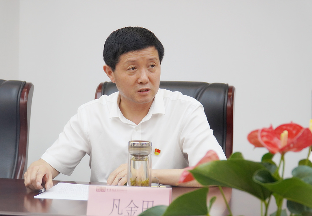 凡书记.jpg 凡书记.jpg